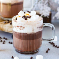 picture of homemade caramel hot cocoa