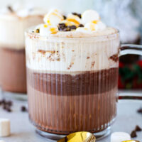 picture of homemade caramel hot cocoa